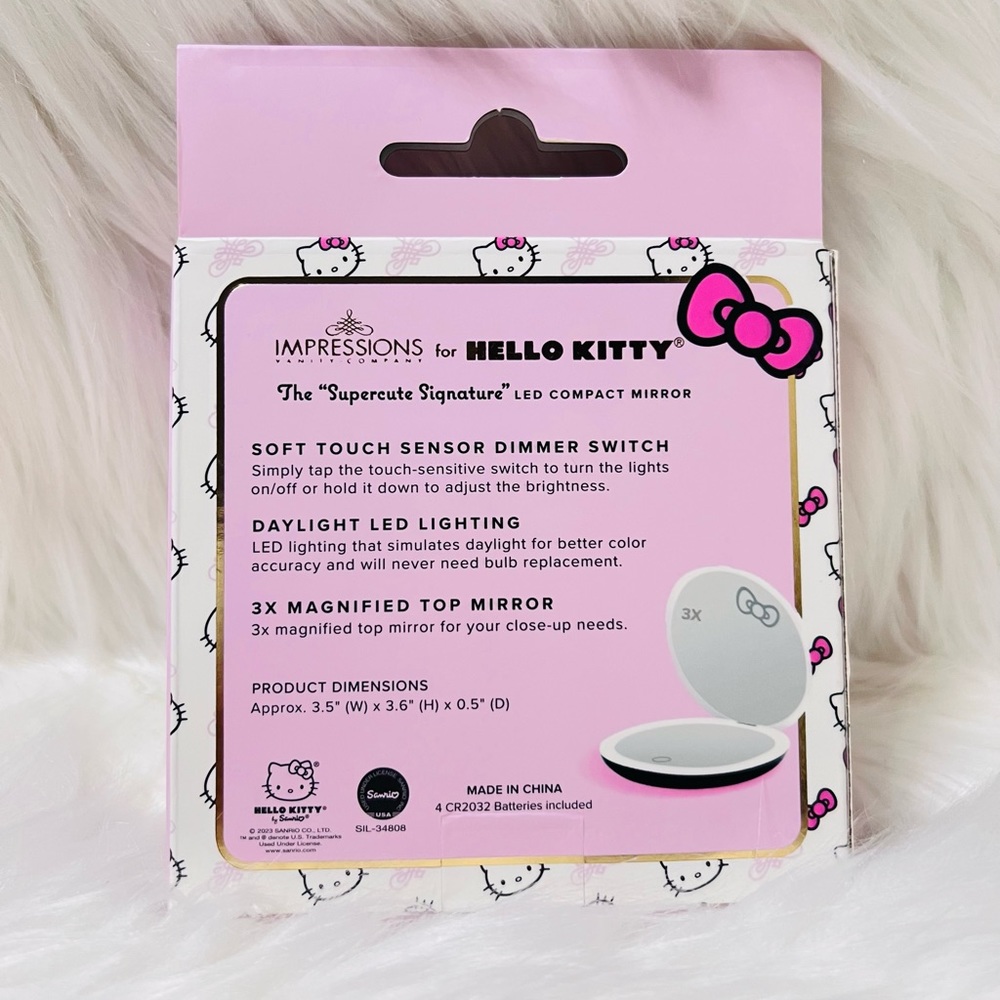 Hello Kitty Bundle - Picture 2 of 10